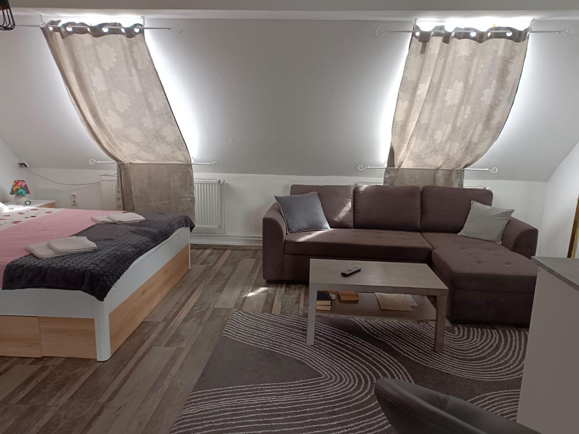 Pension Donaublick Grein 2 In Stifterstrasse 19A Εξωτερικό φωτογραφία