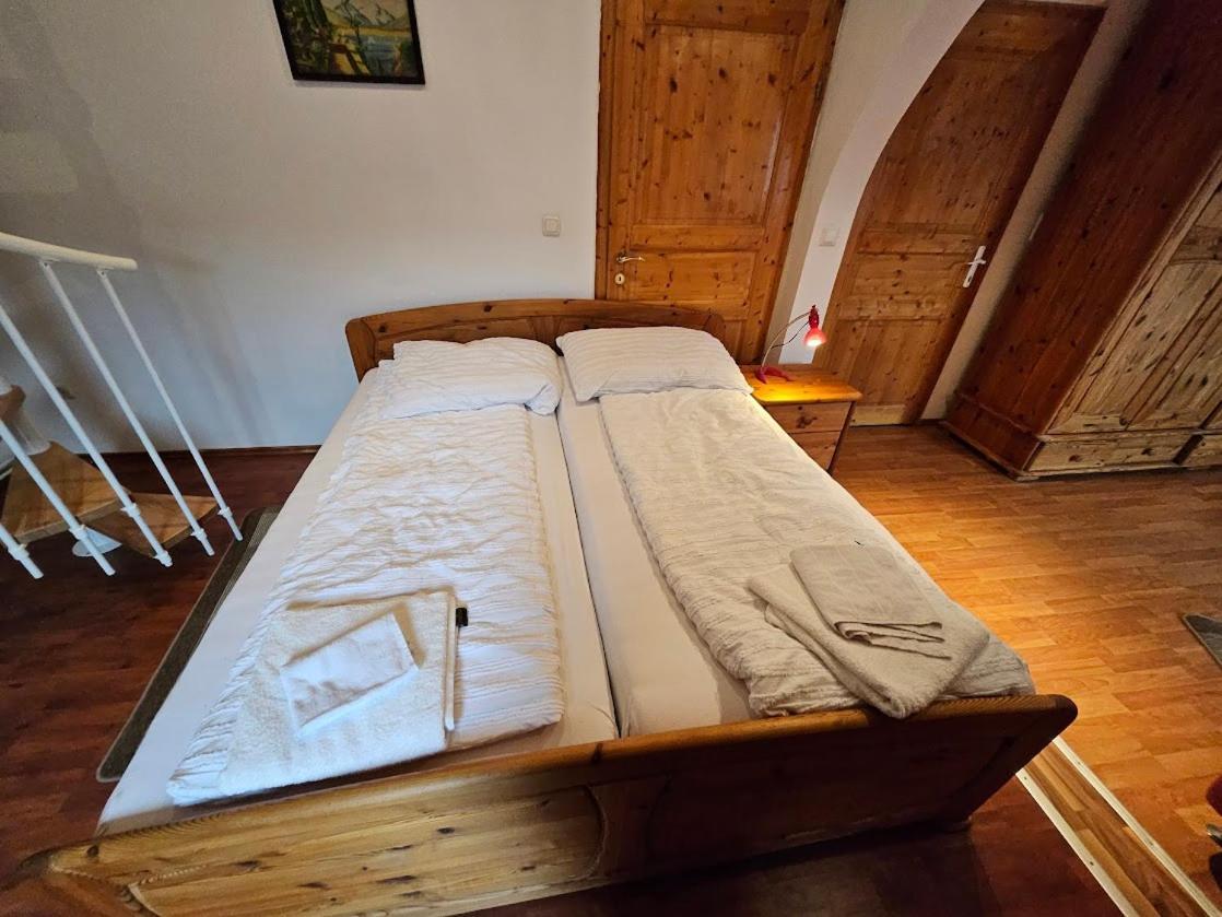 Pension Donaublick Grein 2 In Stifterstrasse 19A Εξωτερικό φωτογραφία
