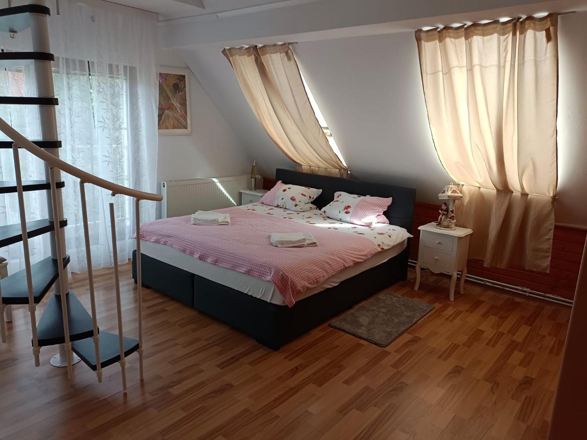 Pension Donaublick Grein 2 In Stifterstrasse 19A Εξωτερικό φωτογραφία